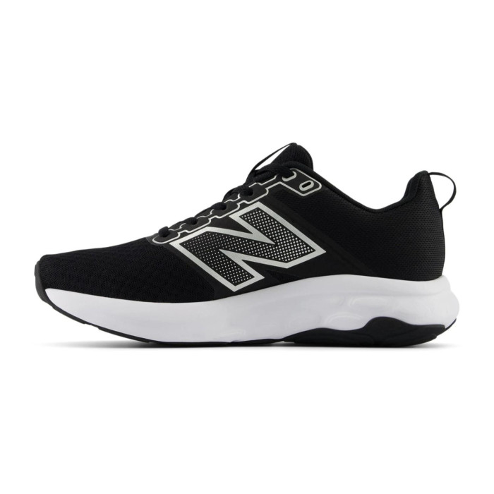 460 V4