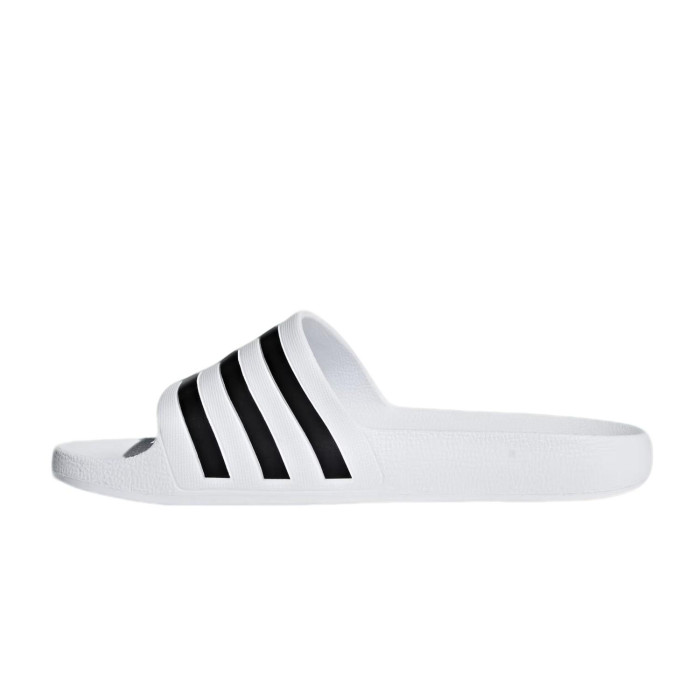 ADILETTE AQUA