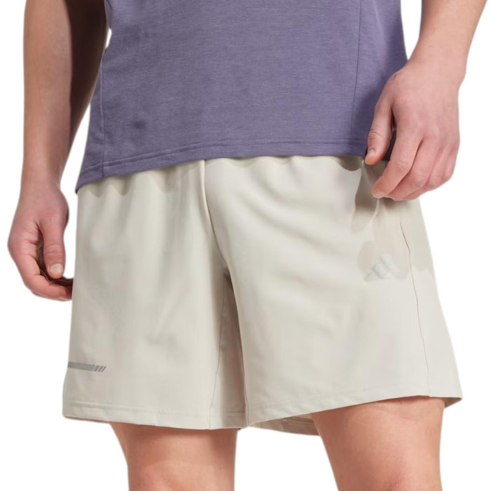 TR ESS HP SHORT