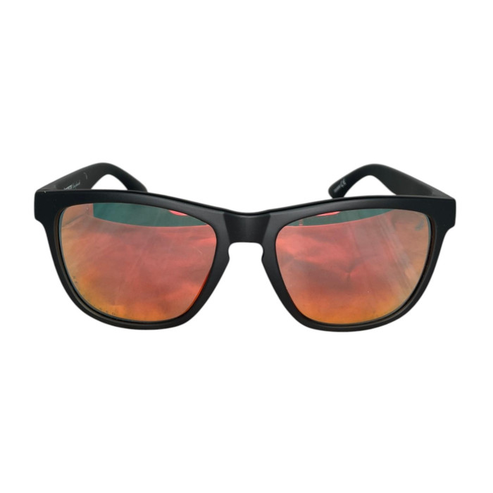 LAYBACK SUNGLASSES